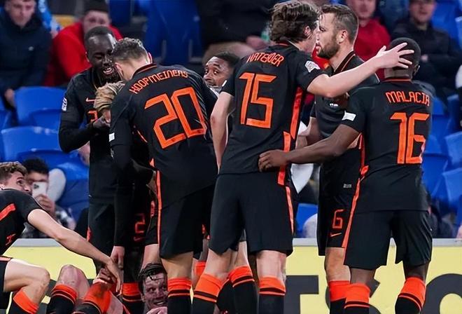 天博体育平台-拜仁慕尼黑挺进亚洲杯四强，全力冲击冠军的简单介绍