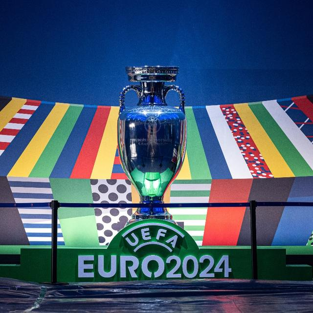 欧国联名宿现场解说：决赛赛况扣人心弦的简单介绍