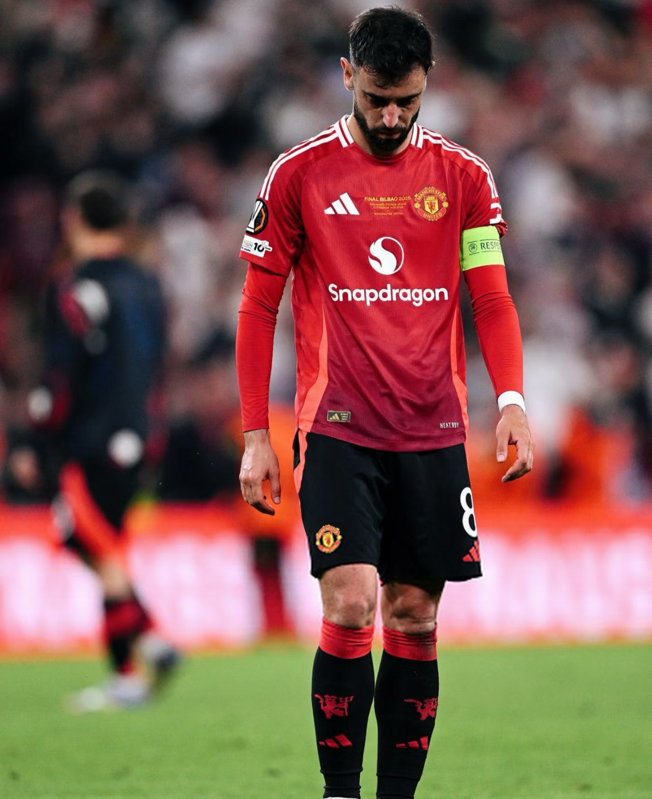 包含那不勒斯客场惨败，夺冠前景黯淡的词条